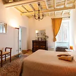 Bed & Breakfast B&B La Scalinatella 4*