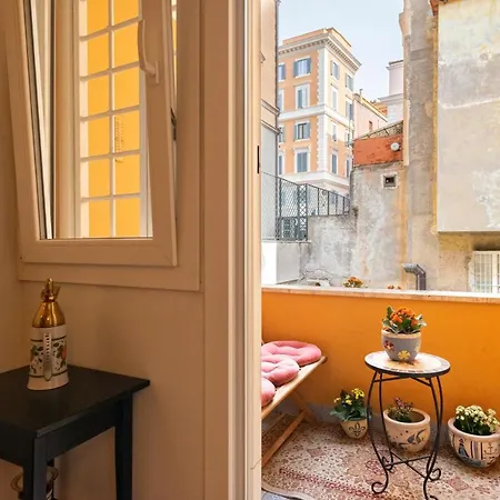 La Scalinatella 4* Rome